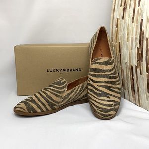 NWT Brazia Tan Tiger Striped Leather Loafer